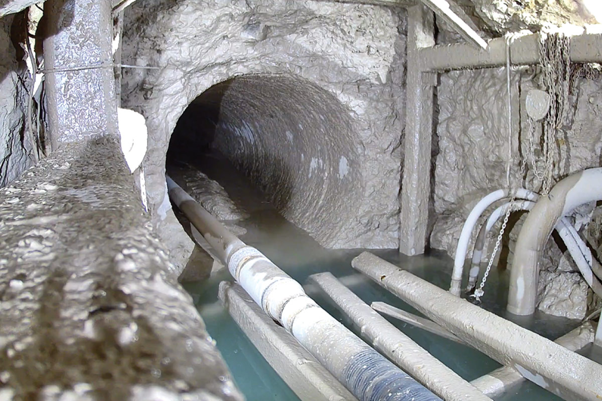 60 inch tunnel