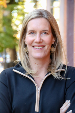 Erika Lee, CGA