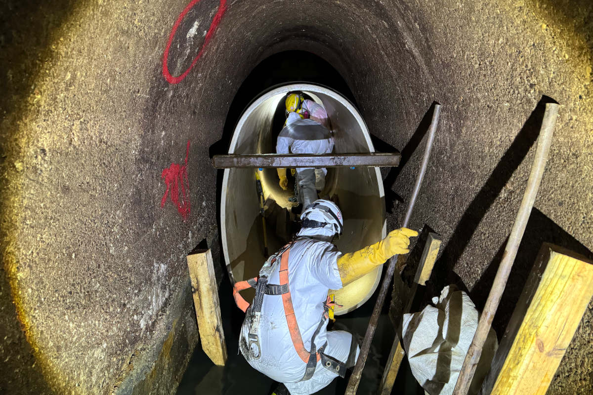 Placing the pipe in the 99 Avenue Trunk Sewer 