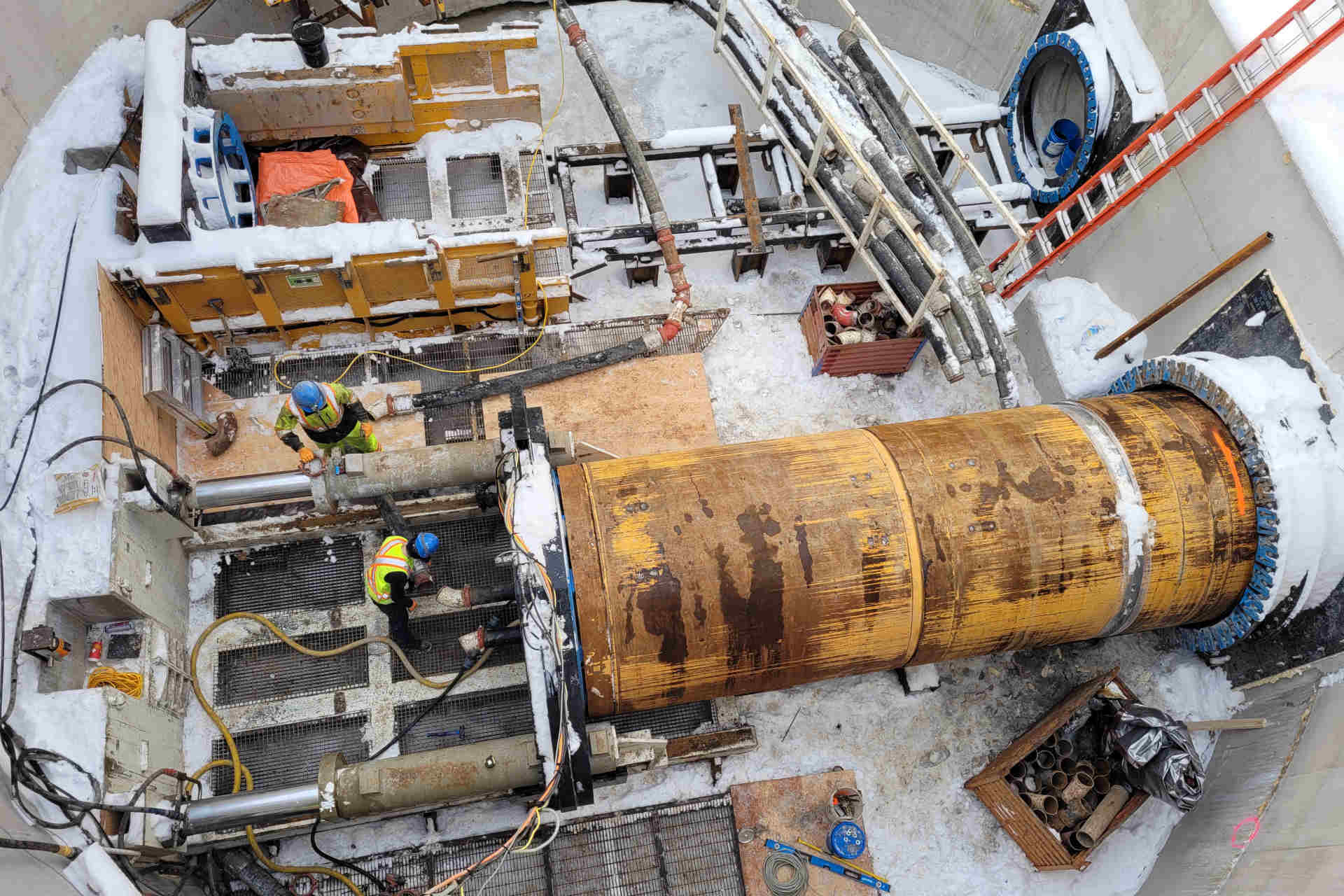 AECOM provided Detailed Design and Contract Administration for the Wilson Road Feedermain relocation project.