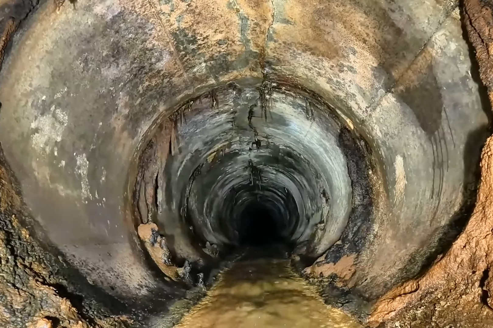 Large Diameter Pipe Inspection